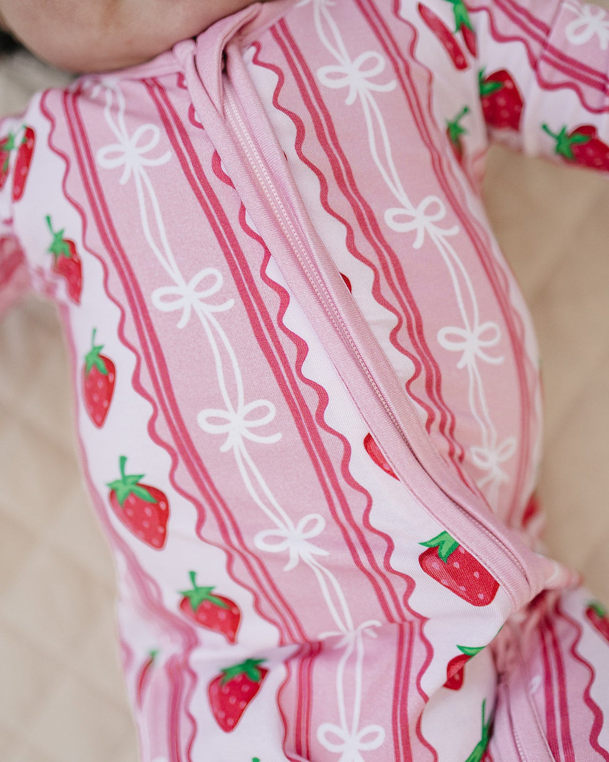 Bamboo Zip Romper | Strawberry