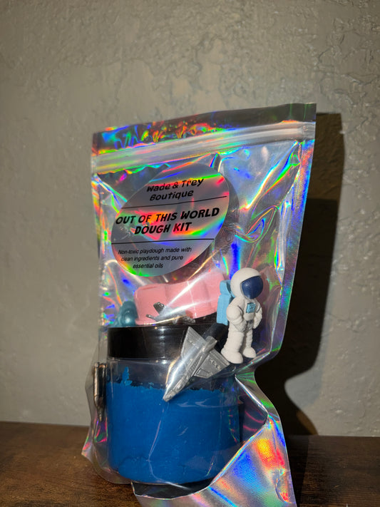 Out Of This World Dough Kit 🪐🧑‍🚀🚀