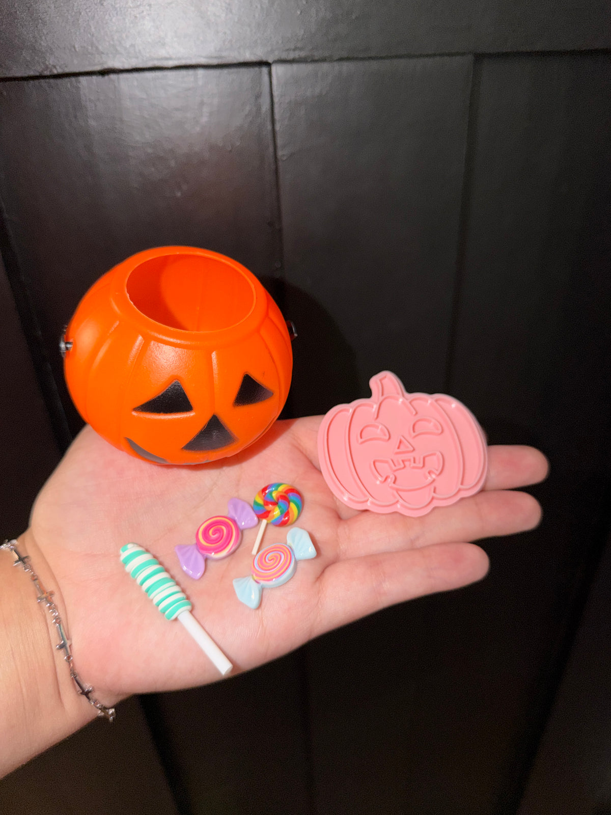 Trick or Treat Dough Kit 🍭🎃