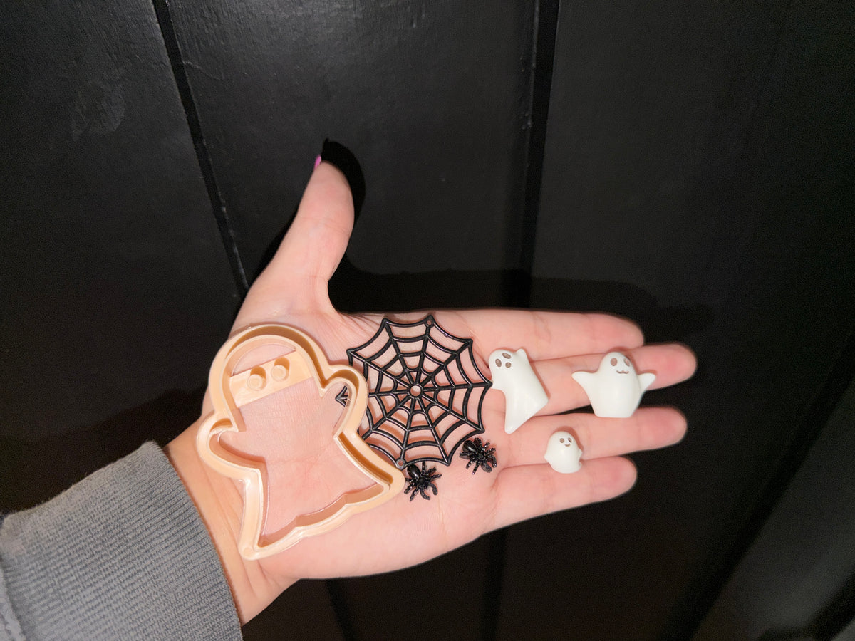 Spooky Season Dough Kit 👻🕸️🕷️